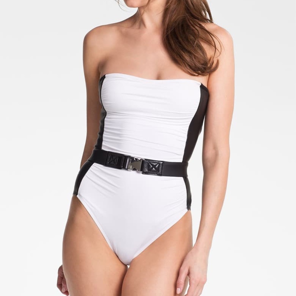 Michaels Kors swimsuit Belted Strapless 6
